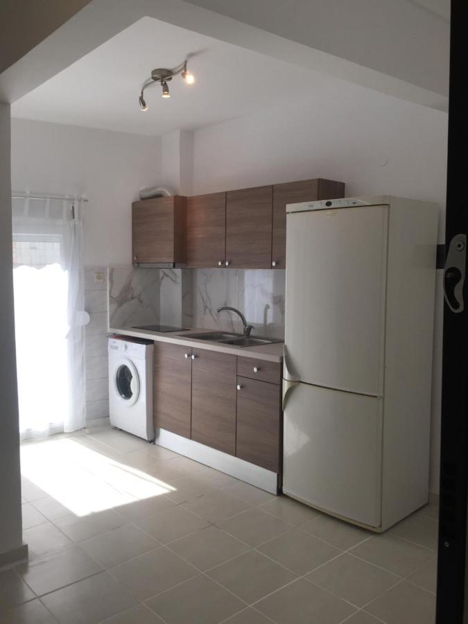Cozy White Home Thessaloniki Buitenkant foto